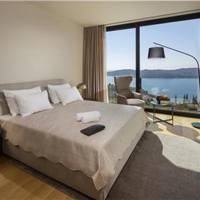 Luxury 5-Bedroom Sea-View Villa with Heated Infinity Pool in Orasac near Dubrovnik – Sleeps 10